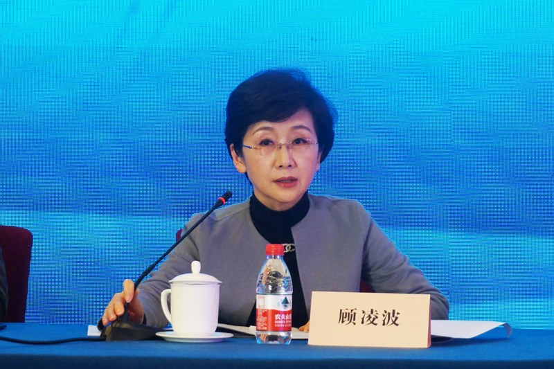 顾凌波.jpg